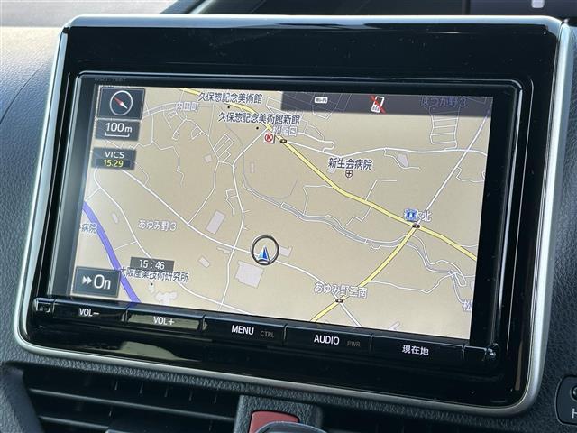 エスクァイア Ｇｉ　プレミアムパッケージ　純正ナビ　バックカメラ　クルーズコントロール　プリクラッシュセーフティー　レーンキープアシスト　オートマチックハイビーム　ハーフレザーシート　シートヒーター　アイスト　両側パワースライドドア　ＥＴＣ（3枚目）