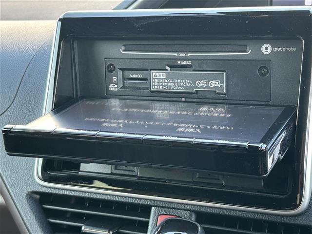 エスクァイア Ｇｉ　プレミアムパッケージ　純正ナビ　バックカメラ　クルーズコントロール　プリクラッシュセーフティー　レーンキープアシスト　オートマチックハイビーム　ハーフレザーシート　シートヒーター　アイスト　両側パワースライドドア　ＥＴＣ（6枚目）