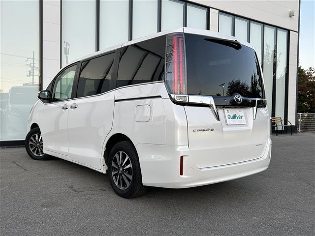 エスクァイア Ｇｉ　プレミアムパッケージ　純正ナビ　バックカメラ　クルーズコントロール　プリクラッシュセーフティー　レーンキープアシスト　オートマチックハイビーム　ハーフレザーシート　シートヒーター　アイスト　両側パワースライドドア　ＥＴＣ（34枚目）