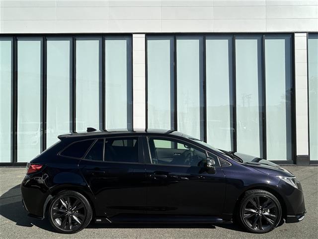 カローラツーリング ハイブリッド　ダブルバイビー　純正ナビ　バックカメラ　アダプティクブクルーズコントロール　レーンアシスト　クリアランスソナー　横滑り防止装置　シートヒーター　ＢＳＭ　ＨＵＤ　オートホールド　ステアリングヒータ　ドラレコ　ＥＴＣ（37枚目）