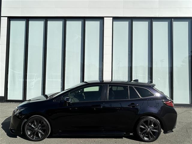 カローラツーリング ハイブリッド　ダブルバイビー　純正ナビ　バックカメラ　アダプティクブクルーズコントロール　レーンアシスト　クリアランスソナー　横滑り防止装置　シートヒーター　ＢＳＭ　ＨＵＤ　オートホールド　ステアリングヒータ　ドラレコ　ＥＴＣ（38枚目）