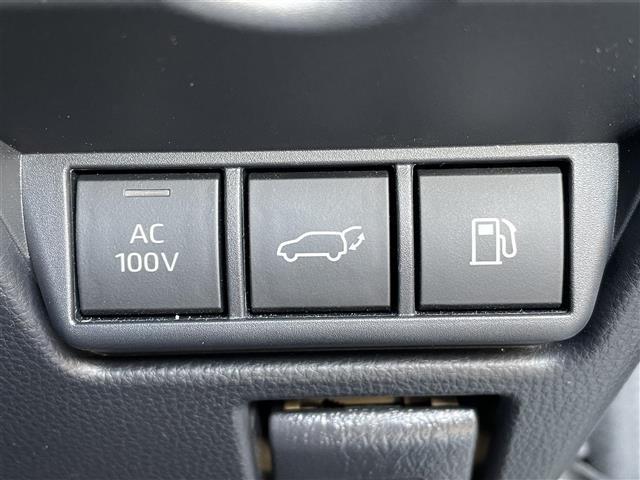 プリウス Ｚ　純正ナビ　全方位カメラ　ＡＣＣ　レーンアシスト　クリアランスソナー　プリクラ　ブレーキーホールド　１００Ｖ充電　エアシートヒーター　パワーシートメモリー機能付き　ＢＳＭ　パワーバックドア　ＥＴＣ２．０（18枚目）