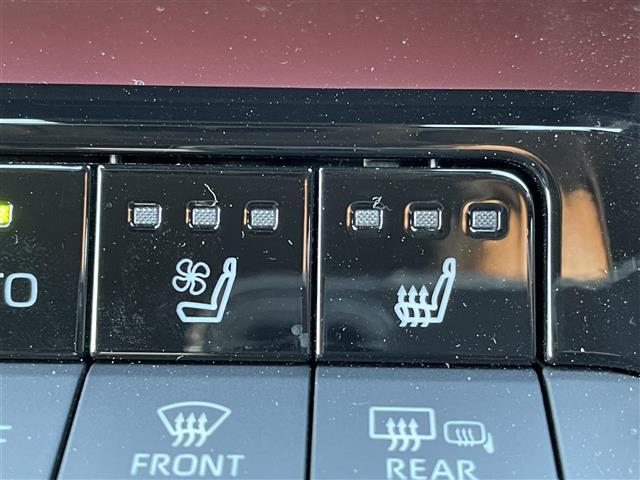 プリウス Ｚ　純正ナビ　全方位カメラ　ＡＣＣ　レーンアシスト　クリアランスソナー　プリクラ　ブレーキーホールド　１００Ｖ充電　エアシートヒーター　パワーシートメモリー機能付き　ＢＳＭ　パワーバックドア　ＥＴＣ２．０（20枚目）