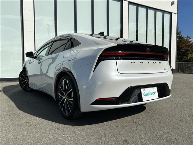 プリウス Ｚ　純正ナビ　全方位カメラ　ＡＣＣ　レーンアシスト　クリアランスソナー　プリクラ　ブレーキーホールド　１００Ｖ充電　エアシートヒーター　パワーシートメモリー機能付き　ＢＳＭ　パワーバックドア　ＥＴＣ２．０（43枚目）