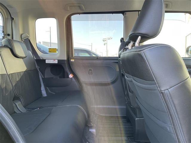 タント カスタムＸ　トップエディションＳＡＩＩＩ　純正ナビ　バックカメラ　衝突回避支援ブレーキー　片側パワースライドドア　ＬＥＤヘッドライト　フォグランプ　オートマチックハイビーム　アイドリングストップ　シートヒーター　ベンチシート　純正ＡＷ　ＥＴＣ（25枚目）