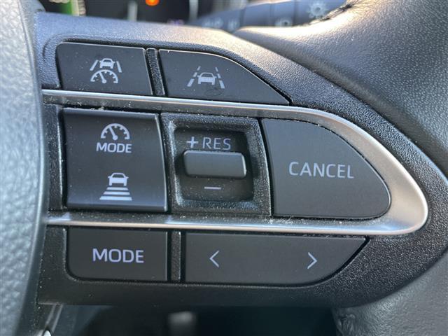 ノア ハイブリッドS-Z 純正ナビ バックカメラ ACC プリクラ レーンアシスト オートマチックハイビーム 100V電源 ブレーキーホールド 両側パワースライドドア シートヒーター LEDヘッドライト フォグランプ ETC(8枚目)