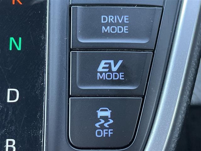 ノア ハイブリッドS-Z 純正ナビ バックカメラ ACC プリクラ レーンアシスト オートマチックハイビーム 100V電源 ブレーキーホールド 両側パワースライドドア シートヒーター LEDヘッドライト フォグランプ ETC(14枚目)