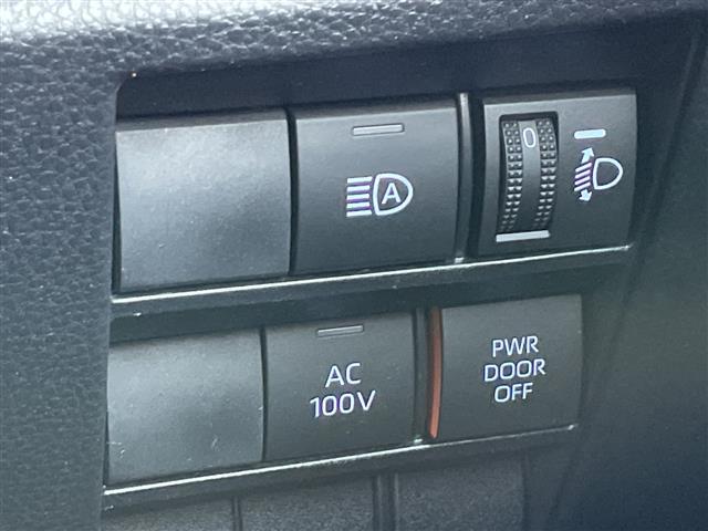 ノア ハイブリッドS-Z 純正ナビ バックカメラ ACC プリクラ レーンアシスト オートマチックハイビーム 100V電源 ブレーキーホールド 両側パワースライドドア シートヒーター LEDヘッドライト フォグランプ ETC(16枚目)