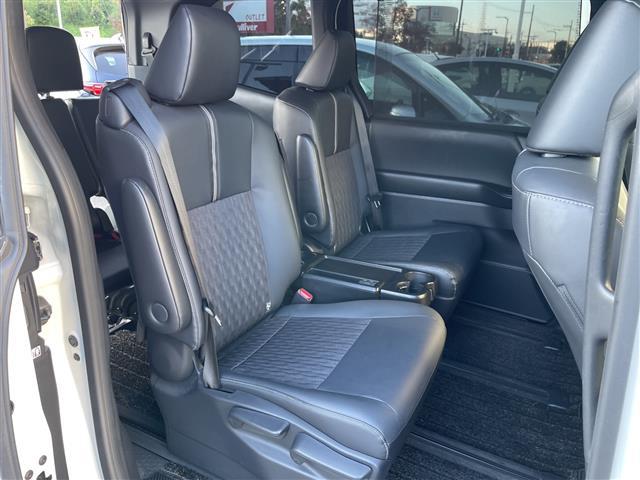 ノア ハイブリッドS-Z 純正ナビ バックカメラ ACC プリクラ レーンアシスト オートマチックハイビーム 100V電源 ブレーキーホールド 両側パワースライドドア シートヒーター LEDヘッドライト フォグランプ ETC(25枚目)