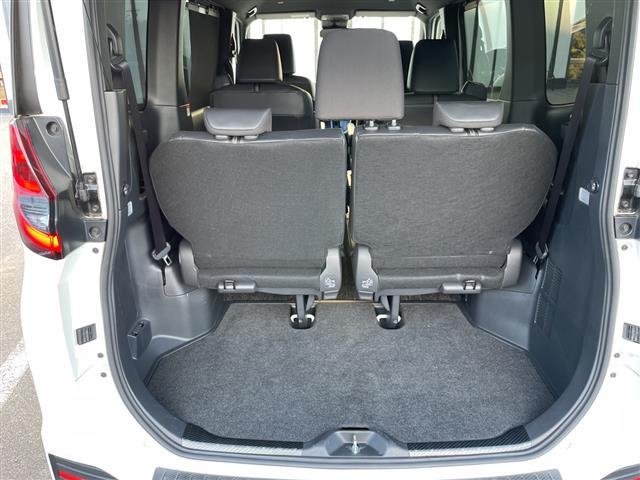 ノア ハイブリッドS-Z 純正ナビ バックカメラ ACC プリクラ レーンアシスト オートマチックハイビーム 100V電源 ブレーキーホールド 両側パワースライドドア シートヒーター LEDヘッドライト フォグランプ ETC(29枚目)