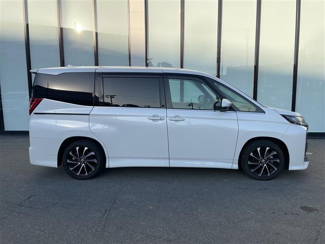 ノア ハイブリッドS-Z 純正ナビ バックカメラ ACC プリクラ レーンアシスト オートマチックハイビーム 100V電源 ブレーキーホールド 両側パワースライドドア シートヒーター LEDヘッドライト フォグランプ ETC(37枚目)