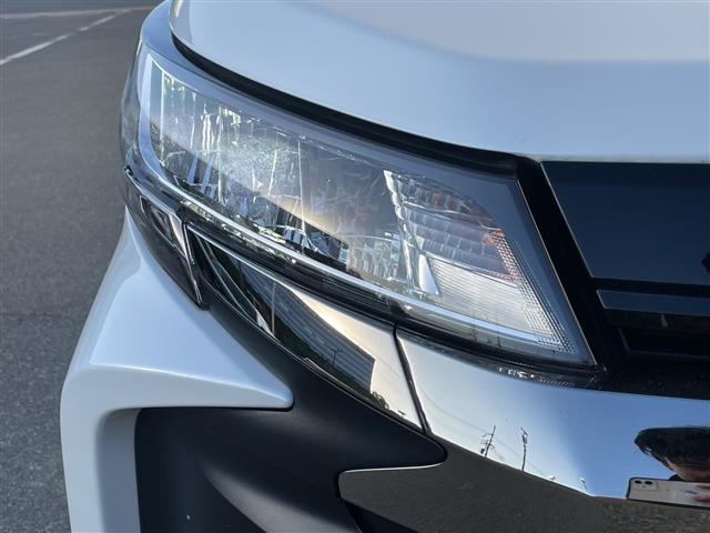 ノア ハイブリッドS-Z 純正ナビ バックカメラ ACC プリクラ レーンアシスト オートマチックハイビーム 100V電源 ブレーキーホールド 両側パワースライドドア シートヒーター LEDヘッドライト フォグランプ ETC(39枚目)