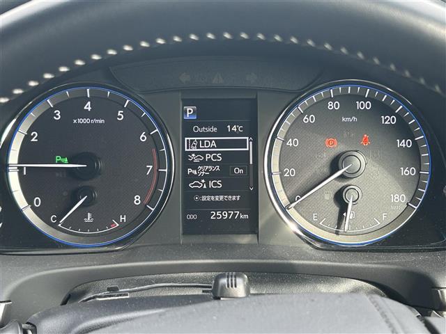 ハリアー プレミアム スタイルノアール 純正9インチナビ トヨタセーフティセンス バックカメラ 前後ドライブレコーダー パワーシート パワーバックドア ETC LEDヘッド・フォグ 純正18インチAW 純正フロアマット コーナーセンサー(9枚目)