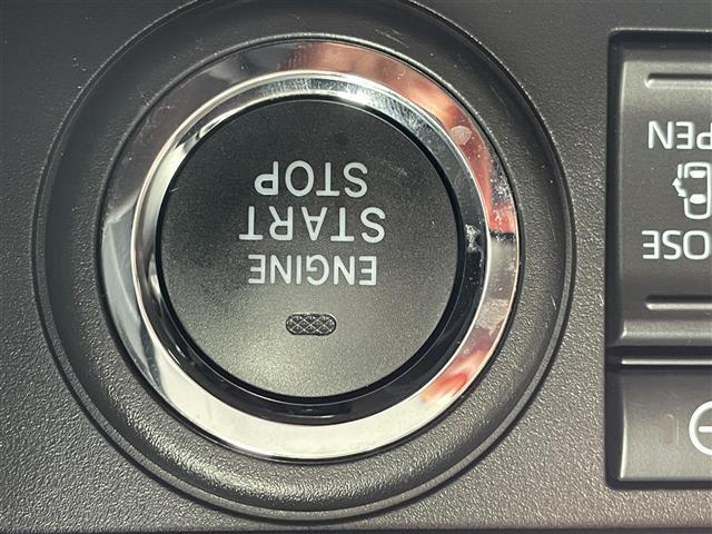 タント ファンクロスターボ　社外ナビ　全方位カメラ　両側パワースライドドア　シートヒーター　ルーフレール　純正フロアマット　コーナーセンサー　純正１５インチＡＷ　ブレーキホールド　電子パーキング　スペアキー　保証書・取説　ＬＥＤ（16枚目）