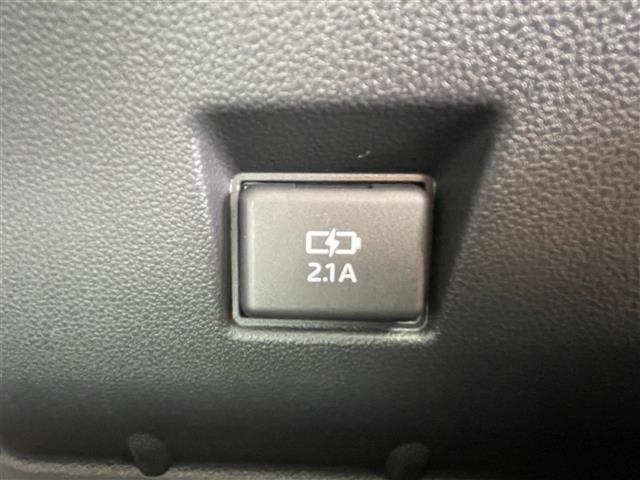 タント ファンクロスターボ　社外ナビ　全方位カメラ　両側パワースライドドア　シートヒーター　ルーフレール　純正フロアマット　コーナーセンサー　純正１５インチＡＷ　ブレーキホールド　電子パーキング　スペアキー　保証書・取説　ＬＥＤ（27枚目）