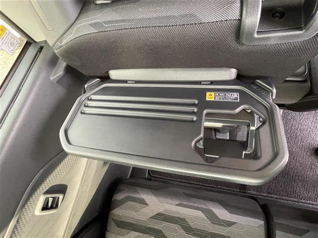 タント ファンクロスターボ　社外ナビ　全方位カメラ　両側パワースライドドア　シートヒーター　ルーフレール　純正フロアマット　コーナーセンサー　純正１５インチＡＷ　ブレーキホールド　電子パーキング　スペアキー　保証書・取説　ＬＥＤ（32枚目）