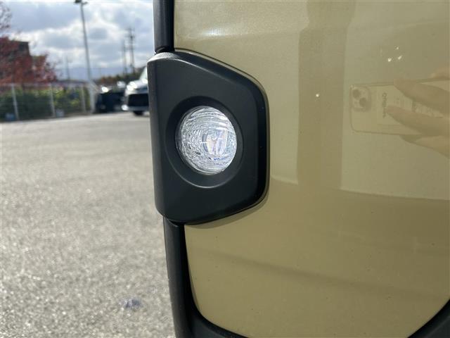 タント ファンクロスターボ　社外ナビ　全方位カメラ　両側パワースライドドア　シートヒーター　ルーフレール　純正フロアマット　コーナーセンサー　純正１５インチＡＷ　ブレーキホールド　電子パーキング　スペアキー　保証書・取説　ＬＥＤ（40枚目）