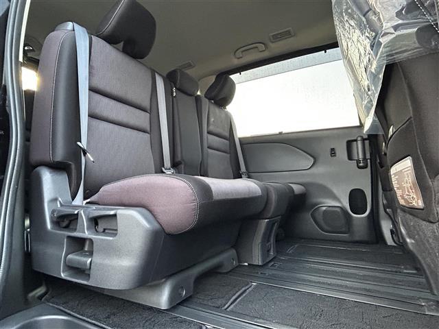 セレナ ハイウェイスター 純正8インチナビ バックカメラ 前後ドライブレコーダー 10,6インチフリップダウンモニター TVキャンセラー 片側パワースライドドア コーナーセンサー 純正16インチAW LEDヘッド・フォグ(16枚目)