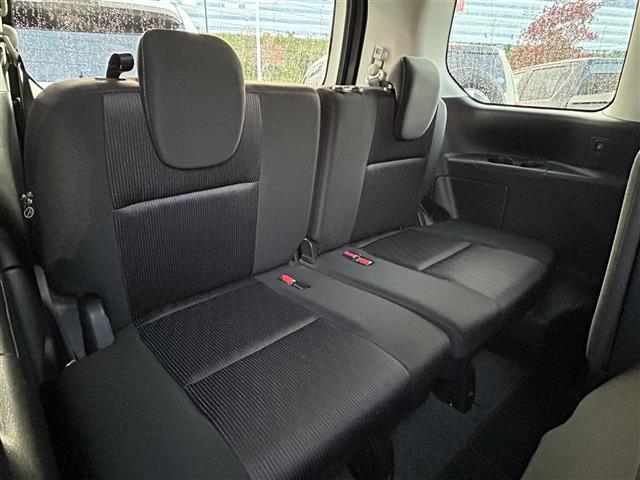 セレナ ハイウェイスター 純正8インチナビ バックカメラ 前後ドライブレコーダー 10,6インチフリップダウンモニター TVキャンセラー 片側パワースライドドア コーナーセンサー 純正16インチAW LEDヘッド・フォグ(17枚目)