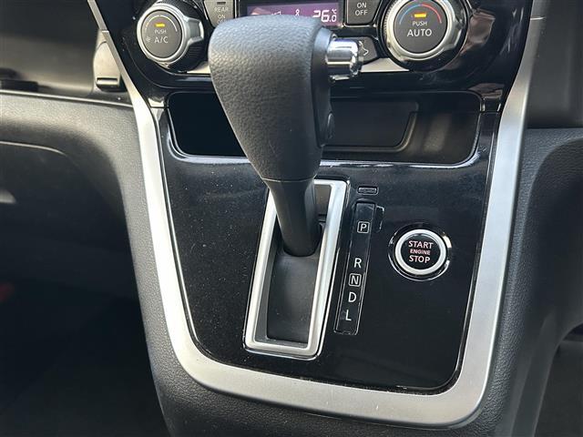 セレナ ハイウェイスター 純正8インチナビ バックカメラ 前後ドライブレコーダー 10,6インチフリップダウンモニター TVキャンセラー 片側パワースライドドア コーナーセンサー 純正16インチAW LEDヘッド・フォグ(31枚目)