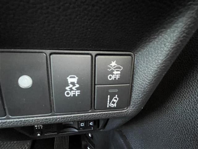 ステップワゴンスパーダ スパーダ　ホンダセンシング　ホンダセンシング　純正９インチナビ　両側パワースライドドア　バックカメラ　前ドライブレコーダー　ＥＴＣ　純正フロアマット　コーナーセンサー　ＬＥＤヘッド・フォグ　スペアキー　追従型クルーズコントロール（21枚目）