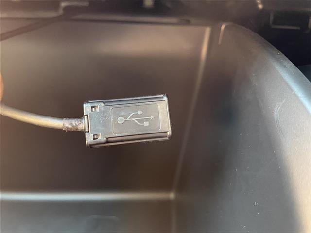 ステップワゴンスパーダ スパーダ　ホンダセンシング　ホンダセンシング　純正９インチナビ　両側パワースライドドア　バックカメラ　前ドライブレコーダー　ＥＴＣ　純正フロアマット　コーナーセンサー　ＬＥＤヘッド・フォグ　スペアキー　追従型クルーズコントロール（23枚目）