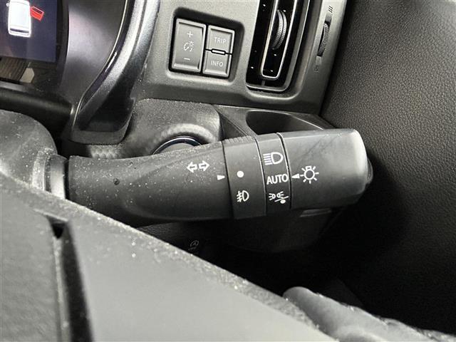 ハスラー ハイブリッドＧ　社外ナビ　前席シートヒーター　ＬＥＤヘッド　アダプティブクルーズコントロール　純正フロアマット　純正１５インチＡＷ　アイドリングストップ　パーキングアシスト　デュアルカメラブレーキサポート（13枚目）