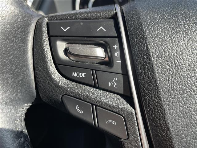 ヴェルファイア ２．５　ゴールデンアイズＩＩＩ　純正９インチディスプレイオーディオナビ　バックカメラ　両側パワースライドドア　ツインムーンルーフ　デジタルインナーミラー　ＢＳＭ　パワーバックドア　３眼ＬＥＤヘッド　シーケンシャルターンランプ　ＥＴＣ（13枚目）