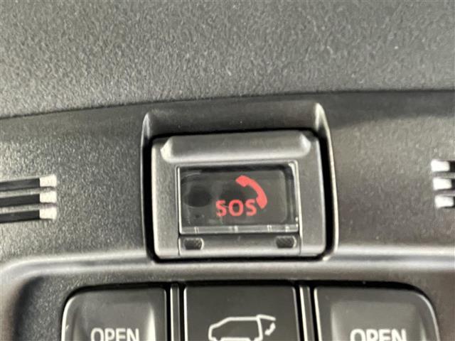 ヴェルファイア ２．５　ゴールデンアイズＩＩＩ　純正９インチディスプレイオーディオナビ　バックカメラ　両側パワースライドドア　ツインムーンルーフ　デジタルインナーミラー　ＢＳＭ　パワーバックドア　３眼ＬＥＤヘッド　シーケンシャルターンランプ　ＥＴＣ（28枚目）