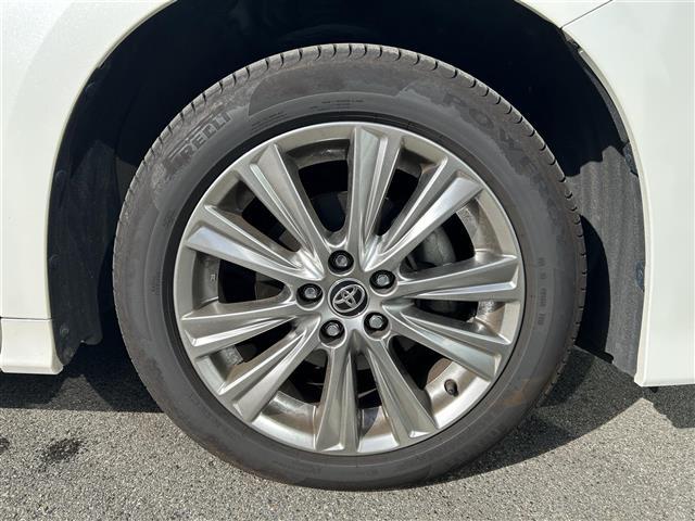 ヴェルファイア ２．５　ゴールデンアイズＩＩＩ　純正９インチディスプレイオーディオナビ　バックカメラ　両側パワースライドドア　ツインムーンルーフ　デジタルインナーミラー　ＢＳＭ　パワーバックドア　３眼ＬＥＤヘッド　シーケンシャルターンランプ　ＥＴＣ（41枚目）