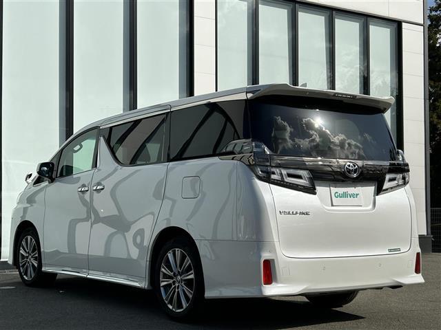 ヴェルファイア ２．５　ゴールデンアイズＩＩＩ　純正９インチディスプレイオーディオナビ　バックカメラ　両側パワースライドドア　ツインムーンルーフ　デジタルインナーミラー　ＢＳＭ　パワーバックドア　３眼ＬＥＤヘッド　シーケンシャルターンランプ　ＥＴＣ（43枚目）