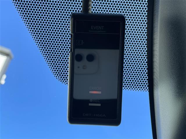 ノア Ｓｉ　純正ナビ　バックカメラ　プリクラッシュセーフティー　クリアランスソナー　レーンアシスト　ドライブレコーダー　両側パワスラ　オートマチックハイビーム　フリップダウンモニター　純正ＡＷ　ＥＴＣ２．０（20枚目）