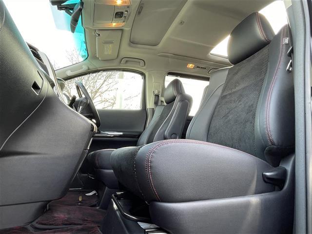 ヴェルファイア ２．４Ｚ　ゴールデンアイズＩＩ　純正ナビ　クルーズコントロール　クリアランスソナー　バックカメラ　両側パワースライドドア　サンルーフ　オットマン　ステアリングスイッチ　自動防眩ルームミラー　　ｎａｎｏｅ　１００Ｖ電源　ＥＴＣ（24枚目）