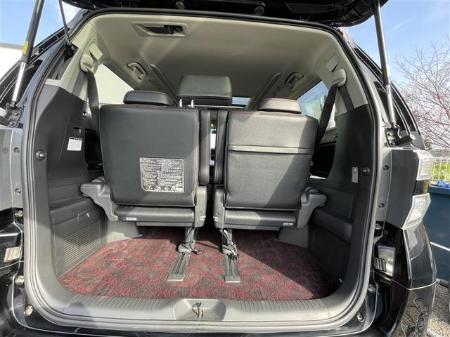 ヴェルファイア ２．４Ｚ　ゴールデンアイズＩＩ　純正ナビ　クルーズコントロール　クリアランスソナー　バックカメラ　両側パワースライドドア　サンルーフ　オットマン　ステアリングスイッチ　自動防眩ルームミラー　　ｎａｎｏｅ　１００Ｖ電源　ＥＴＣ（29枚目）