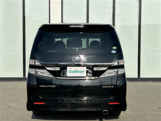 ヴェルファイア ２．４Ｚ　ゴールデンアイズＩＩ　純正ナビ　クルーズコントロール　クリアランスソナー　バックカメラ　両側パワースライドドア　サンルーフ　オットマン　ステアリングスイッチ　自動防眩ルームミラー　　ｎａｎｏｅ　１００Ｖ電源　ＥＴＣ（35枚目）