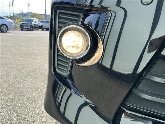 ヴェルファイア ２．４Ｚ　ゴールデンアイズＩＩ　純正ナビ　クルーズコントロール　クリアランスソナー　バックカメラ　両側パワースライドドア　サンルーフ　オットマン　ステアリングスイッチ　自動防眩ルームミラー　　ｎａｎｏｅ　１００Ｖ電源　ＥＴＣ（40枚目）