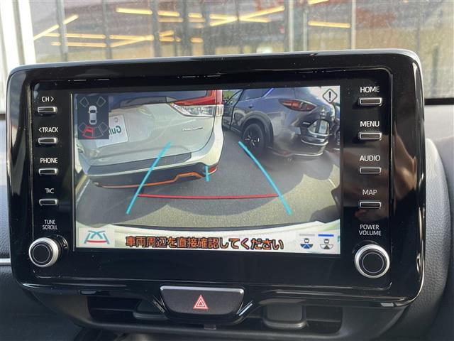 ヤリスクロス ハイブリッドZ 純正ディスプレイオーディオナビ バックカメラ 前ドライブレコーダー ETC パワーシート シートヒーター 社外フロアマット クリアランスソナー ステアリングヒーター HDMIポート LEDヘッド(4枚目)