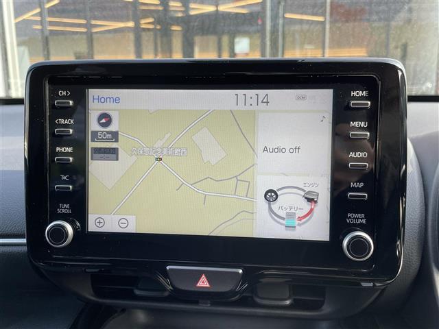 ヤリスクロス ハイブリッドZ 純正ディスプレイオーディオナビ バックカメラ 前ドライブレコーダー ETC パワーシート シートヒーター 社外フロアマット クリアランスソナー ステアリングヒーター HDMIポート LEDヘッド(5枚目)