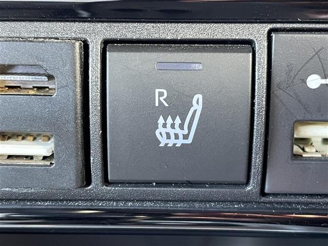 ヤリスクロス ハイブリッドZ 純正ディスプレイオーディオナビ バックカメラ 前ドライブレコーダー ETC パワーシート シートヒーター 社外フロアマット クリアランスソナー ステアリングヒーター HDMIポート LEDヘッド(19枚目)