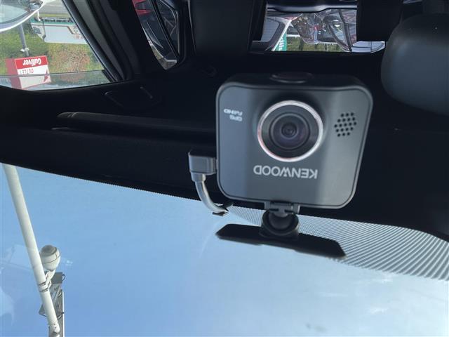 ヤリスクロス ハイブリッドZ 純正ディスプレイオーディオナビ バックカメラ 前ドライブレコーダー ETC パワーシート シートヒーター 社外フロアマット クリアランスソナー ステアリングヒーター HDMIポート LEDヘッド(24枚目)