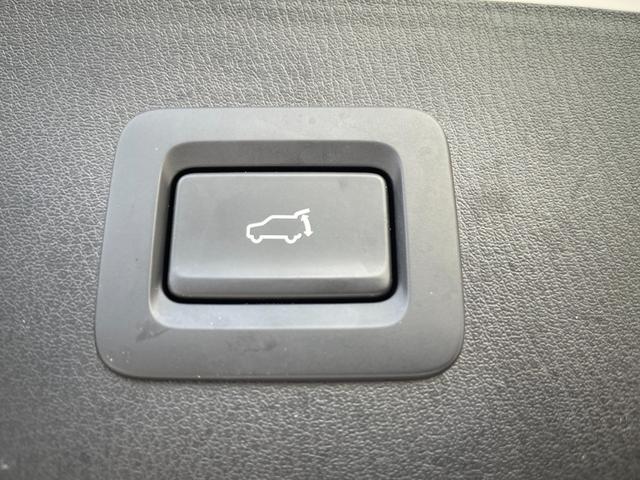 ＣＸ－５ ＸＤ　エクスクルーシブモード　純正ナビ　全方位モニター　前後ドライブレコーダー　ＥＴＣ　ＢＳＭ　ＨＵＤ　パワーバックドア　パドルシフト　レーダークルーズコントロール　Ｄ／Ｎ席パワーシート　シートヒーター　ステアリングヒーター（18枚目）