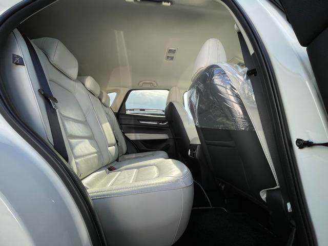 ＣＸ－５ ＸＤ　エクスクルーシブモード　純正ナビ　全方位モニター　前後ドライブレコーダー　ＥＴＣ　ＢＳＭ　ＨＵＤ　パワーバックドア　パドルシフト　レーダークルーズコントロール　Ｄ／Ｎ席パワーシート　シートヒーター　ステアリングヒーター（25枚目）