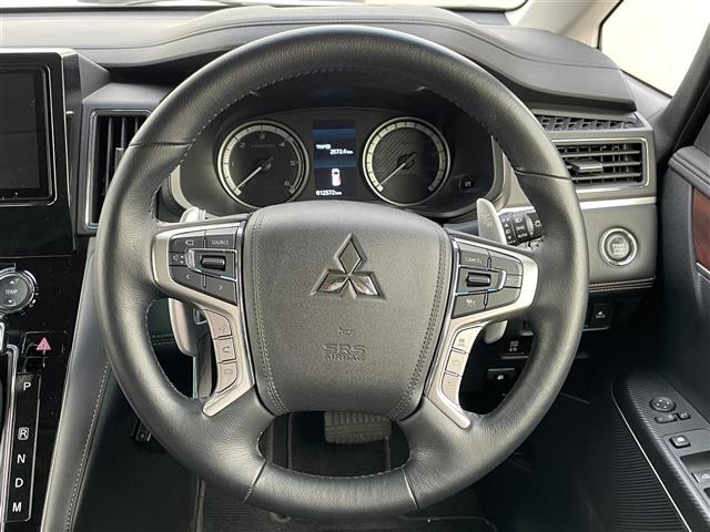 デリカＤ：５ ジャスパー　社外ナビ　全方位　４ＷＤ　前後ドライブレコーダー　ＥＴＣ　両側パワースライドドア　パワーシート　シートヒーター　パワーリアゲート　ワンオーナー　純正防音フロアマット　純正１８インチＡＷ　ＬＥＤヘッド（7枚目）