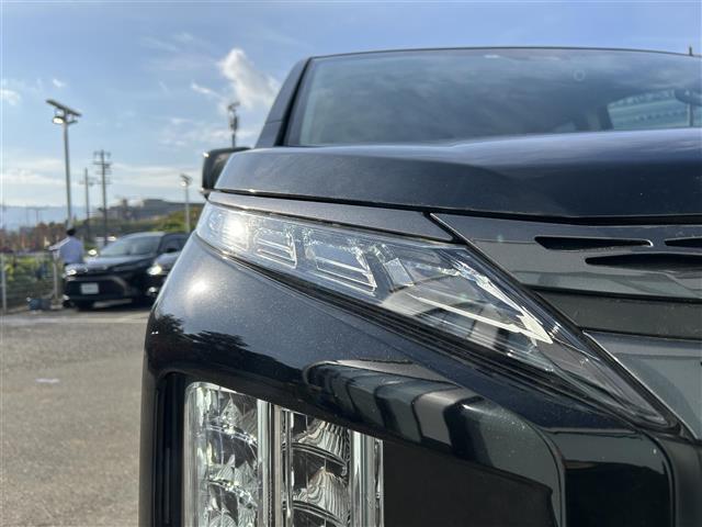 デリカＤ：５ ジャスパー　社外ナビ　全方位　４ＷＤ　前後ドライブレコーダー　ＥＴＣ　両側パワースライドドア　パワーシート　シートヒーター　パワーリアゲート　ワンオーナー　純正防音フロアマット　純正１８インチＡＷ　ＬＥＤヘッド（37枚目）