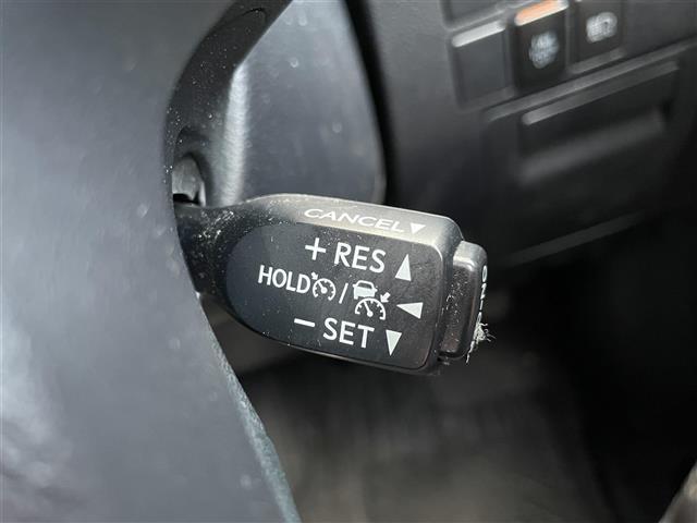 アルファード 2.5S タイプゴールド ワンオーナー 純正9インチナビ フルセグTV バックモニター 後席モニター ツインムーンルーフ レーダークルーズコントロール 両側パワースライドドア 電動リアゲート オットマン ETC 三眼LED(12枚目)