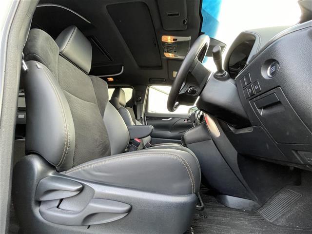 アルファード 2.5S タイプゴールド ワンオーナー 純正9インチナビ フルセグTV バックモニター 後席モニター ツインムーンルーフ レーダークルーズコントロール 両側パワースライドドア 電動リアゲート オットマン ETC 三眼LED(13枚目)