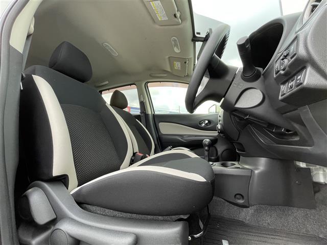 ノート X 純正ナビ フルセグTV アラウンドビューモニター 衝突軽減 デジタルインナーミラー GRASSアルミホイール ドライブレコーダー 純正フロアマット プッシュスタート オートライト スマートキー(13枚目)