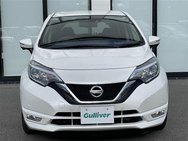 ノート X 純正ナビ フルセグTV アラウンドビューモニター 衝突軽減 デジタルインナーミラー GRASSアルミホイール ドライブレコーダー 純正フロアマット プッシュスタート オートライト スマートキー(17枚目)