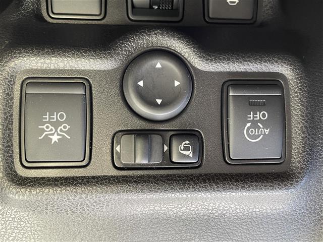 ノート X 純正ナビ フルセグTV アラウンドビューモニター 衝突軽減 デジタルインナーミラー GRASSアルミホイール ドライブレコーダー 純正フロアマット プッシュスタート オートライト スマートキー(25枚目)