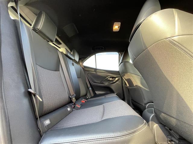 ヤリスクロス ハイブリッドZ 純正8インチナビ フルセグTV パノラマビューモニター 衝突軽減 BSM シートヒーター レーダークルーズコントロール アイドリングストップ ステアリングヒーター ドライブレコーダー ETC LED(14枚目)